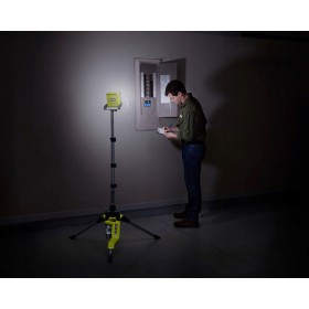 LAMPA WARSZTATOWA HALOGEN RYOBI R18TL STATYW +5Ah