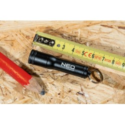 NEO LATARKA NA BATERIE mini 100 lm Osram LED 35 m