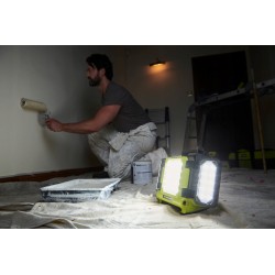 LAMPA HALOGEN LED hybrydowy RYOBI RLPH18 3000L 2Ah