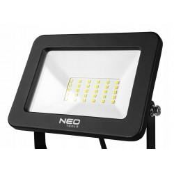 NEO REFLEKTOR LAMPA HALONEN 50W LED 4500LM +STATYW