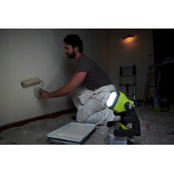 RYOBI RLFD18 LAMPA WARSZTATOWA 18V PRZENOŚNA + 4Ah