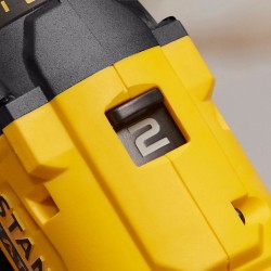 STANLEY SFMCD700C2K WKRĘTARKA 18V 50Nm + 2x1,5Ah