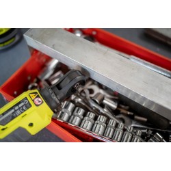 RYOBI GRZECHOTKA 1/4 KLUCZ zapadkowy 18V R18RW2 2A