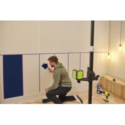 RYOBI LASER KRZYŻOWY ZIELONY ZE ZNACZNIKAMI STATYW