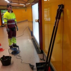 CMT PIHER MULTI-PODPORA TELESKOPOWA 97-170cm 300KG PODNOŚNIK DO PŁYT P30011