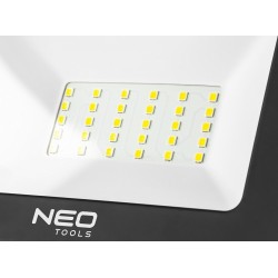 NEO REFLEKTOR LAMPA HALONEN 50W LED 4500LM +STATYW