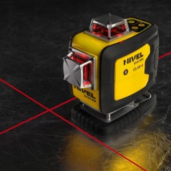 NIVEL SYSTEM LASER KRZYŻOWY 4D CZERWONY CL4D-R WALIZKA AKCES TYCZKA LP-36
