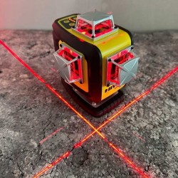 NIVEL SYSTEM LASER KRZYŻOWY 4D CZERWONY CL4D-R WALIZKA AKCES TYCZKA LP-36