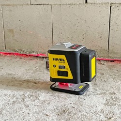 NIVEL SYSTEM LASER KRZYŻOWY 3D CZERWONY Bluetooth AKCESORIA WALIZKA CL3R