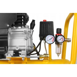 KOMPRESOR OLEJOWY SPRĘŻARKA HURAGAN 2,2 KW 8 BAR 50L ZBIORNIK M88001