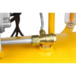KOMPRESOR OLEJOWY SPRĘŻARKA HURAGAN 2,2 KW 8 BAR 50L ZBIORNIK M88001