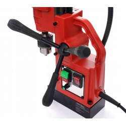 WIERTARKA STOŁOWA MAGNETYCZNA PIONOWA 1800W 1300N 16MM KD1382 + WALIZKA