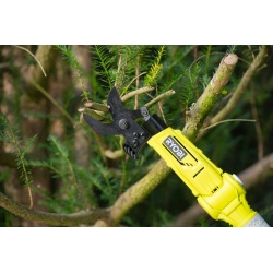 SEKATOR PIŁA NA WYSIĘGNIKU Ryobi ONE+ RY18PLA +4Ah