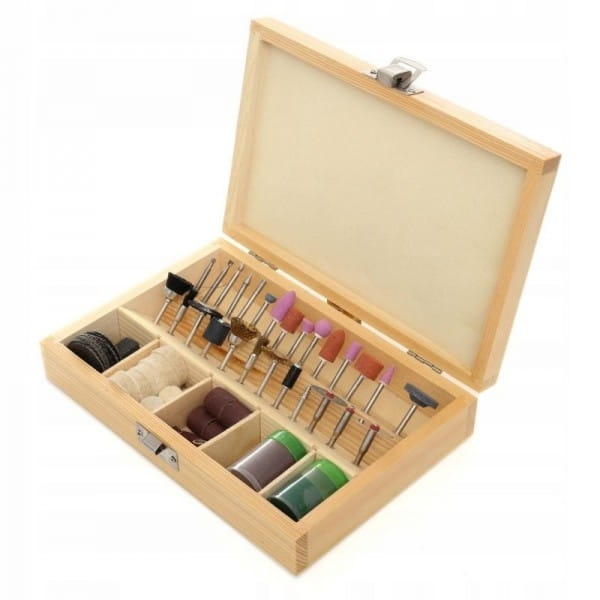 24496222f3471249a8bffac94e605190