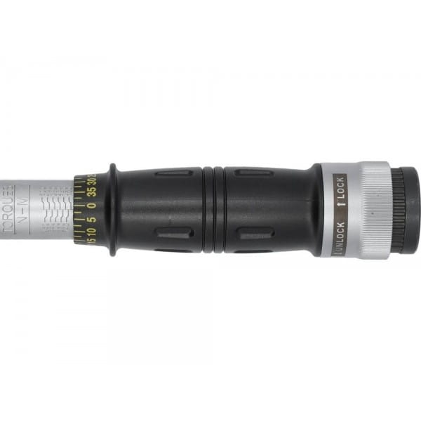 YATO KLUCZ DYNAMOMETRYCZNY 3/4'' 845-860 MM 100-500 NM WALIZKA CERTYFIKAT