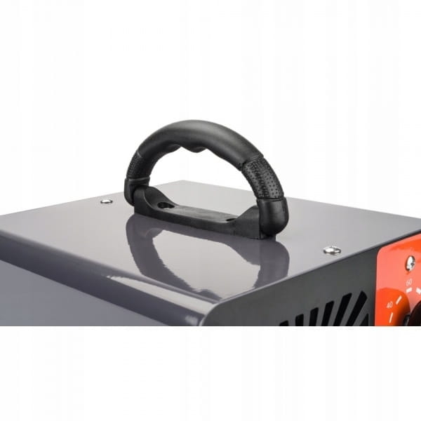 e03a0db5bf781602c6b366191cdc58fb