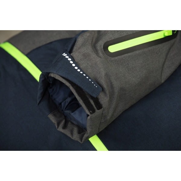 41e2ab0f8cc250d7a51d19c3103816ff