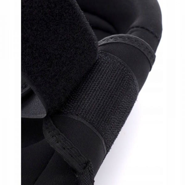 8c70b13638d8635dd27e5b6a7c0fedff