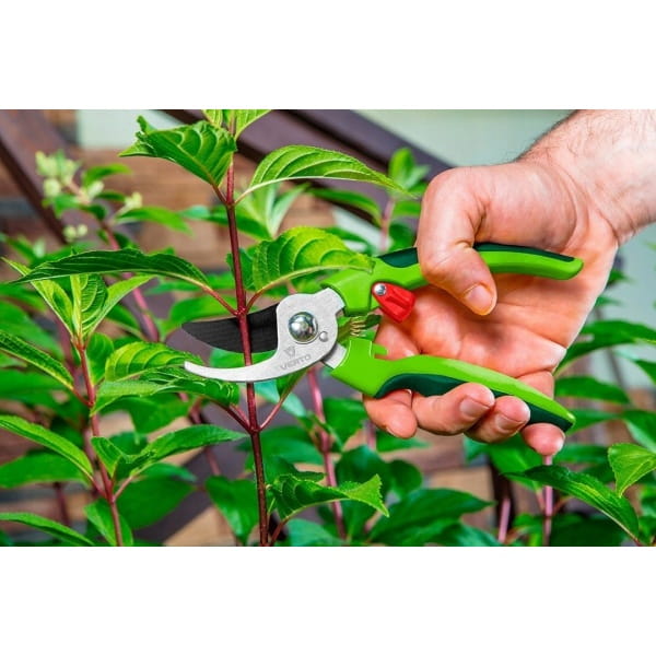 2f4fd2969fd7d251ec3cc635fa4b945a