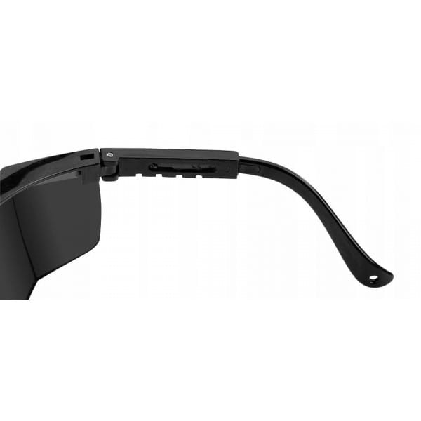 3f7b9306bea28b33814ebea5598c02ad