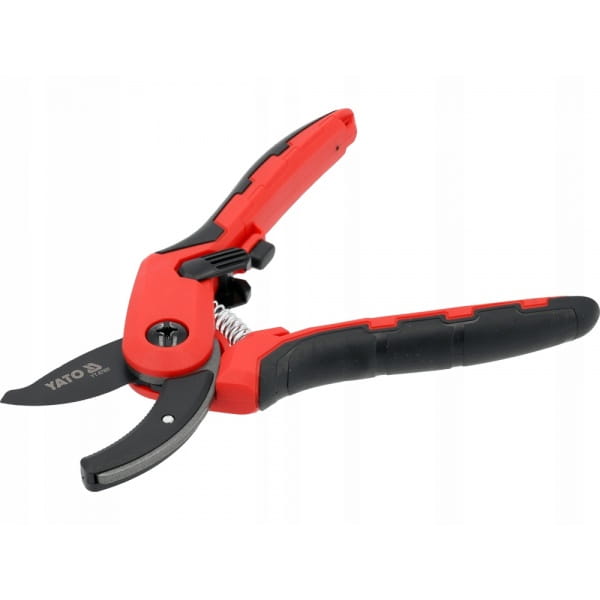 32baba79da96a01d46f20a685d4c69d5