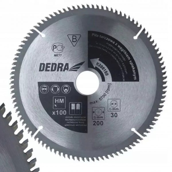 4d75404b7e96b9c9a0572df81896c157