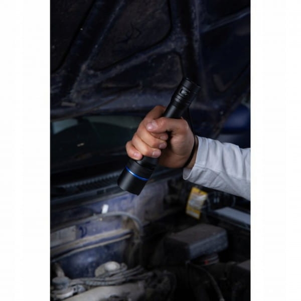 98de0a559f135556e03cbe6c69bcd48f