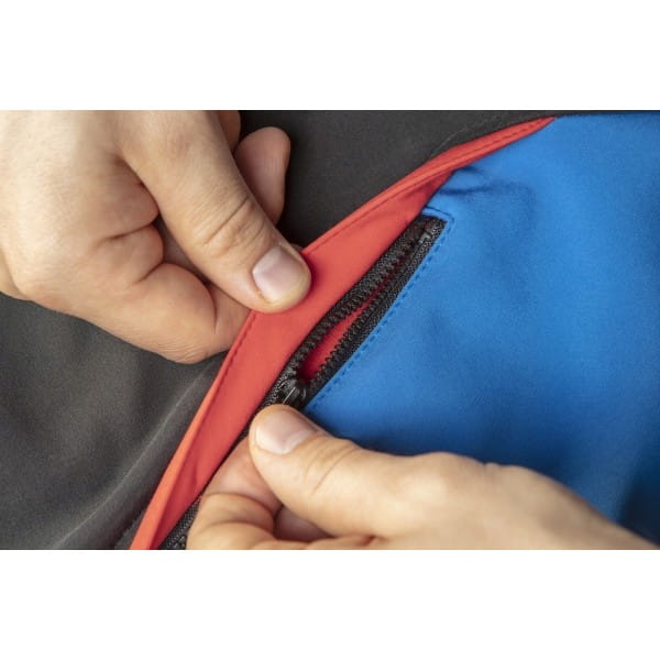 57580f07e4d3bf69c9c9d3b6561b0475