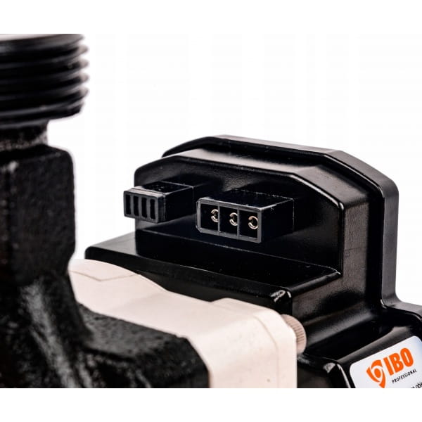 f9526685457dc6c9a8d350bd1cfccb5d