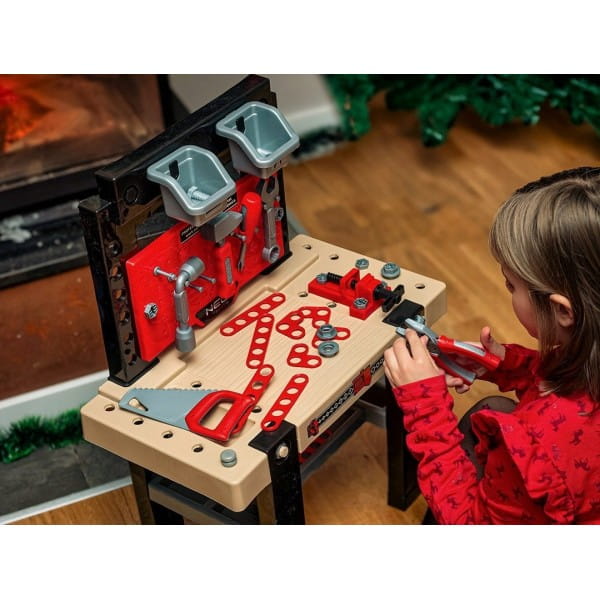 037ee5df8cf6e449cee1b24c15f9af9c