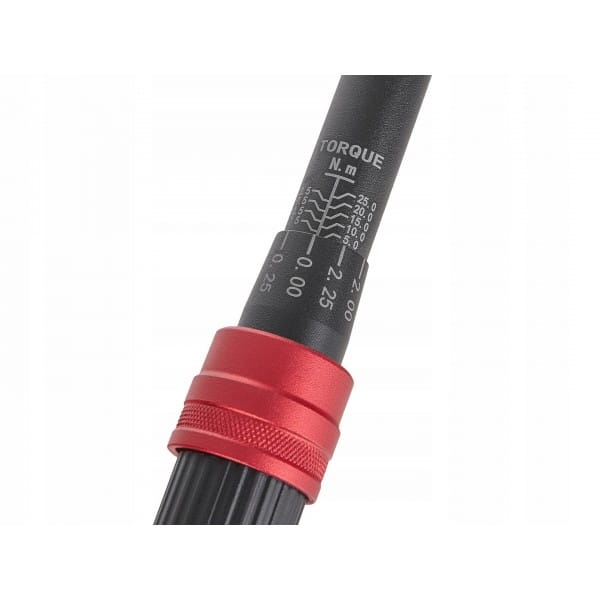 TVARDY KLUCZ DYNAMOMETRYCZNY 1/4" 5-25NM LEWY/PRAWY GWINT ŚRUB T00250