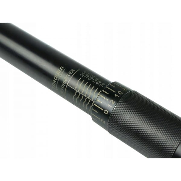 GEKO KLUCZ DYNAMOMETRYCZNY 1/2" 28-210NM + NASADKI ALU 3EL. BLACK HD G10068