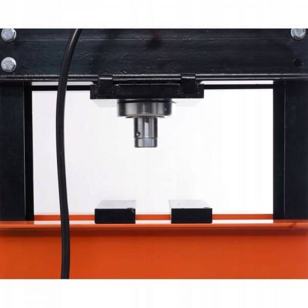 21e35ea20891259c3b29961a03e5105b