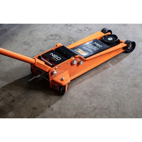 7d8e8060afbf41f7f28f63795822a108