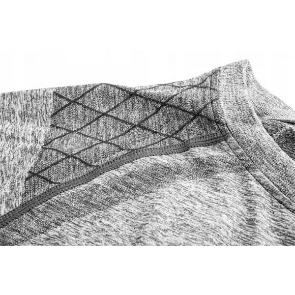 eee88b1951027f750d0e672ee14daa9c