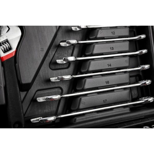 c7930ddfe4cc00f779a0627331d0b3c0