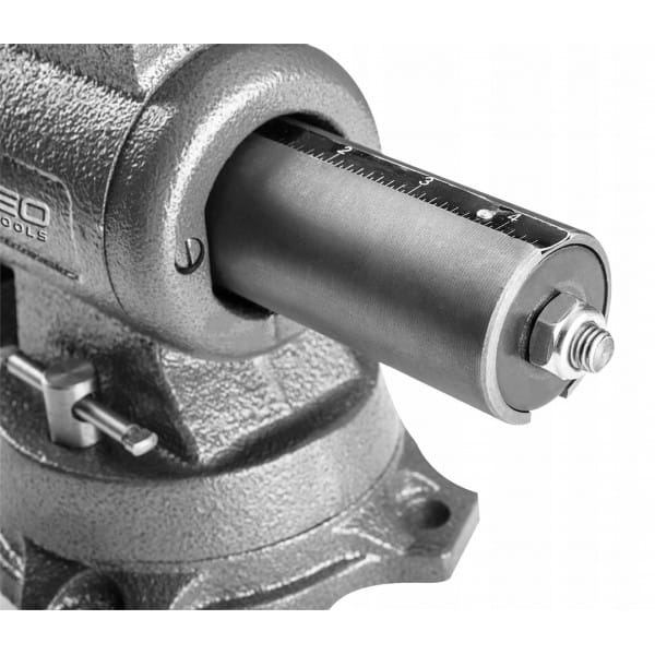 0f5a303b1fa717da9e505a1934fddbe1