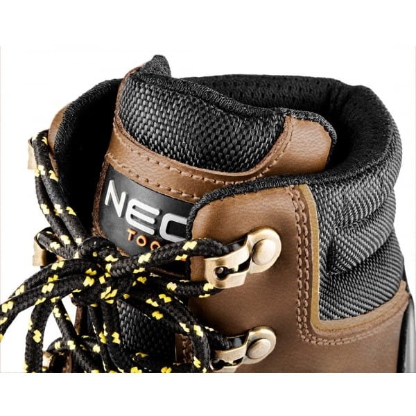 40ba58014586b23672cb6f90de0f3272