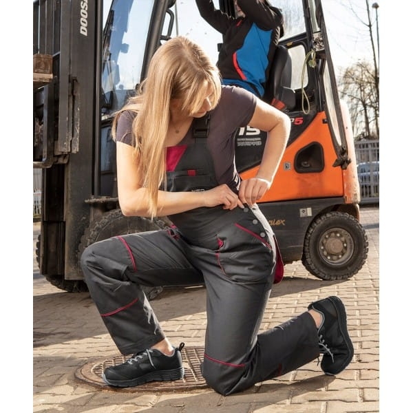 3f3f42c1a6fef6c14f1e1e1daaa30929