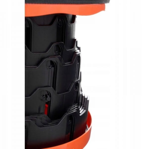 c426b1ea1e49eba1fa4a6b20e1d6db51