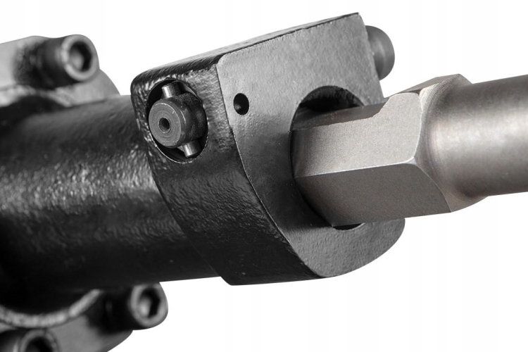 GRAPHITE MŁOT WYBURZENIOWY 45J HEX 30MM 1700W 1500RPM +DŁUTO WALIZKA 58G868