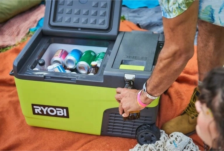 RYOBI LODÓWKA TURYSTYCZNA 23L AKUMULATOROWA 18V HYBRYDOWA KÓŁKA RY18CB23A-0