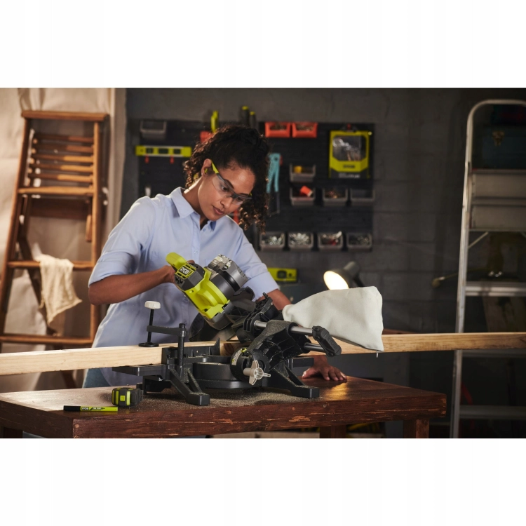 RYOBI UKOŚNICA Z POSUWEM 190 mm AKUMULATOROWA 18V ONE+ RMS18190-0