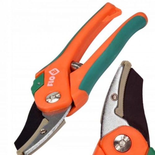 dbf84c4181aff80fe91570f102df15e5